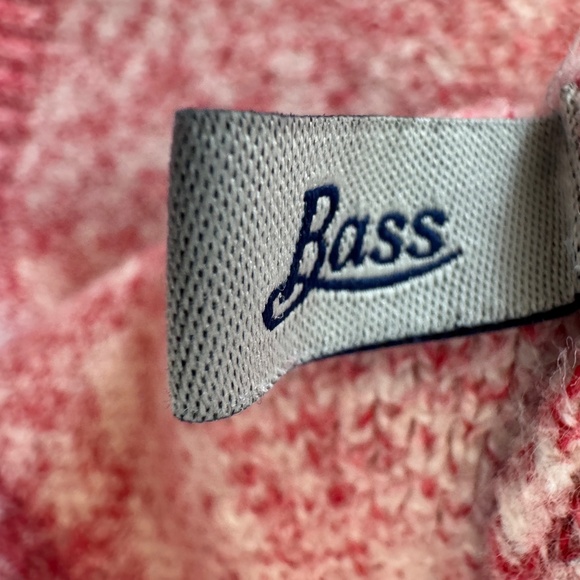 BASS Heart and Snowflake Soft Red & White Pullover Sweater GORGEOUS / Size Small - Picture 12 of 15